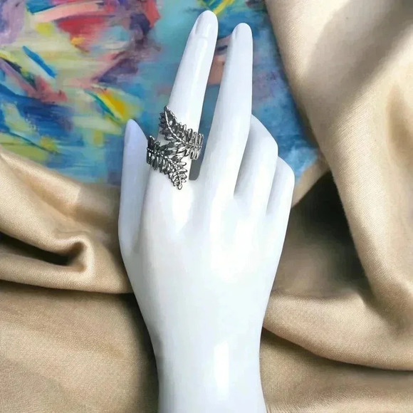 🆕️ Boho Style Adjustable Olive Leaf Ring Antique Silver Finish Fits Sizes 6-9 - Picture 8 of 12